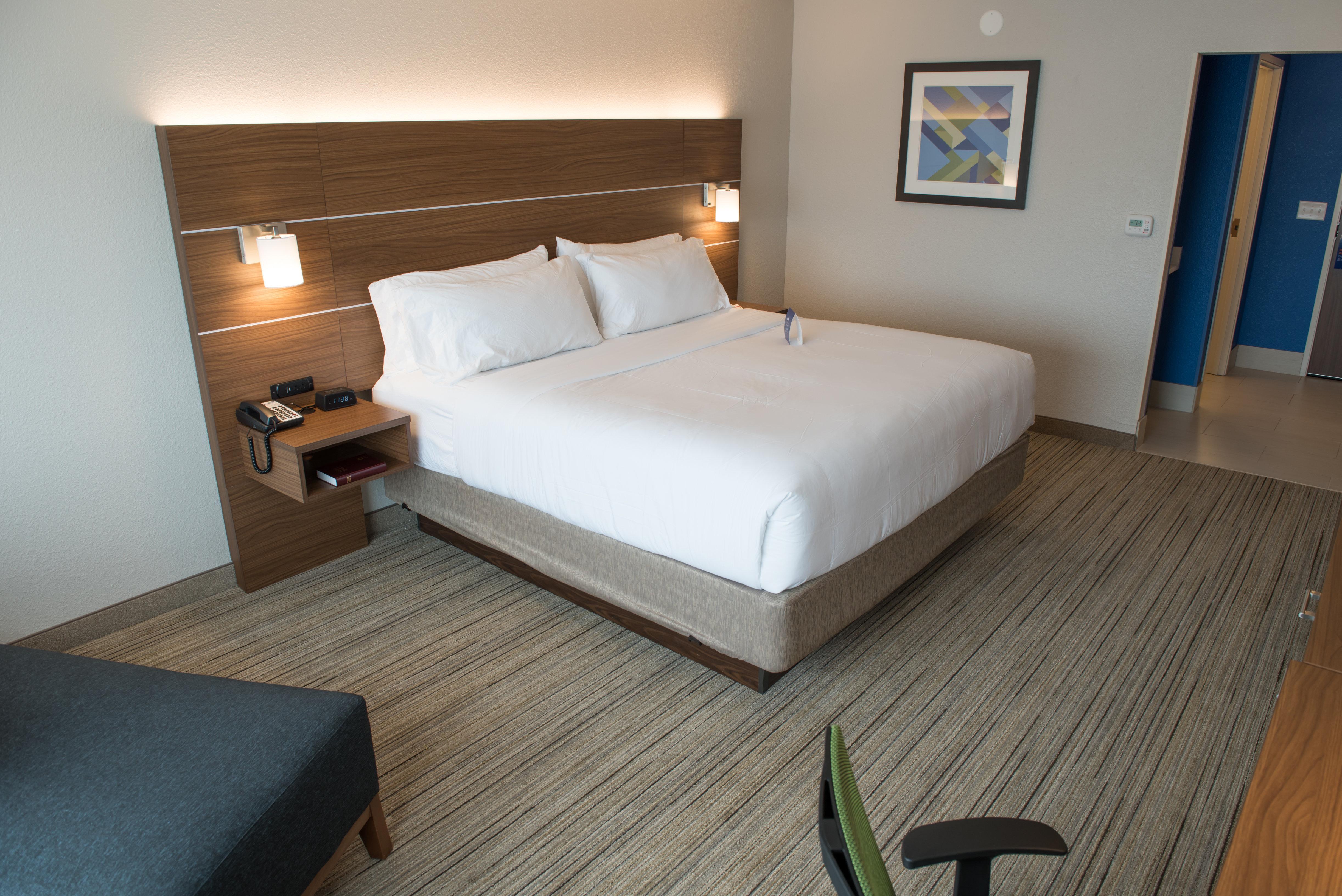 Holiday Inn Express & Suites - Dayton Southwest By Ihg Exteriör bild