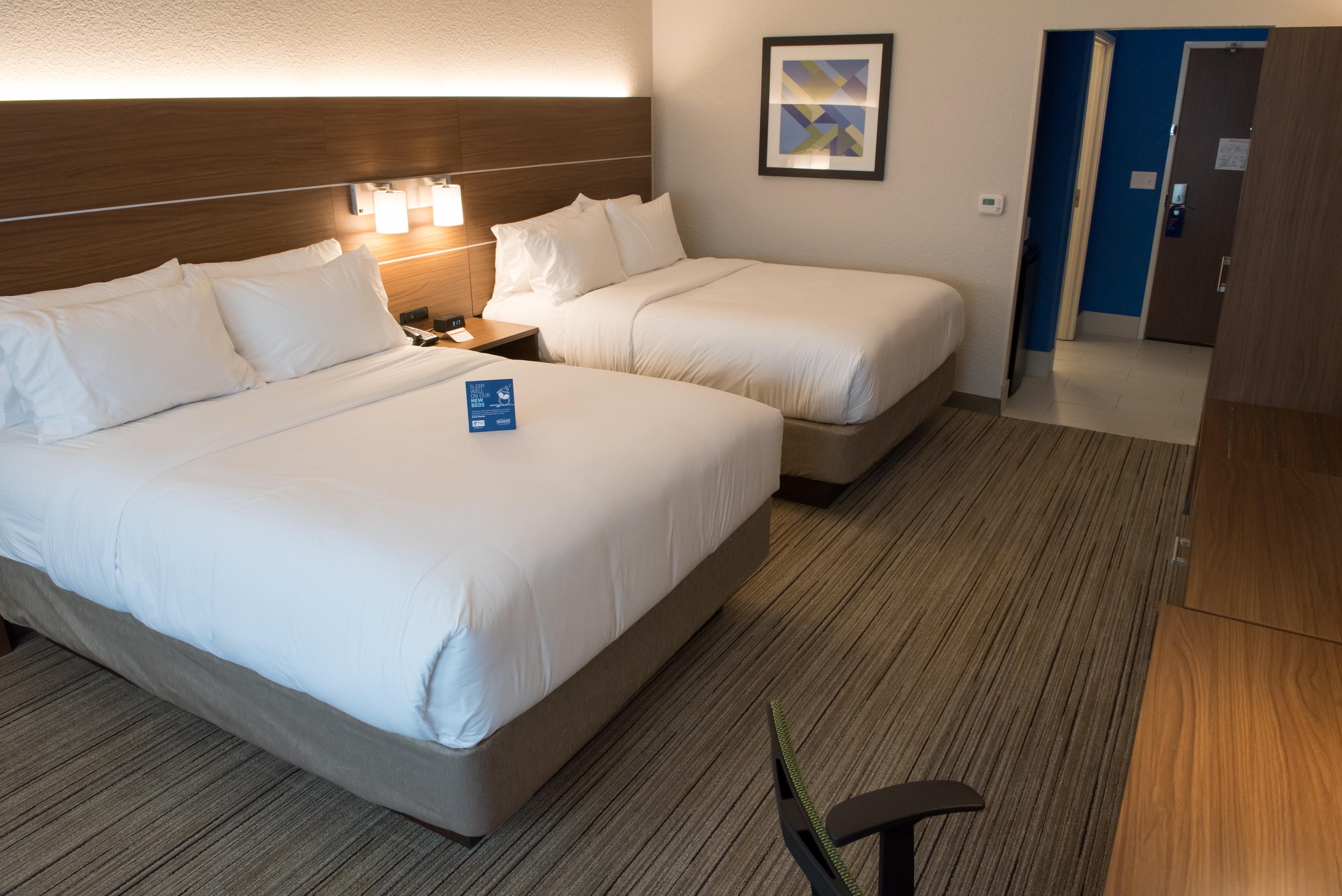 Holiday Inn Express & Suites - Dayton Southwest By Ihg Exteriör bild